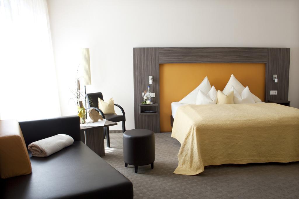 Hotel Linner Erding Room photo